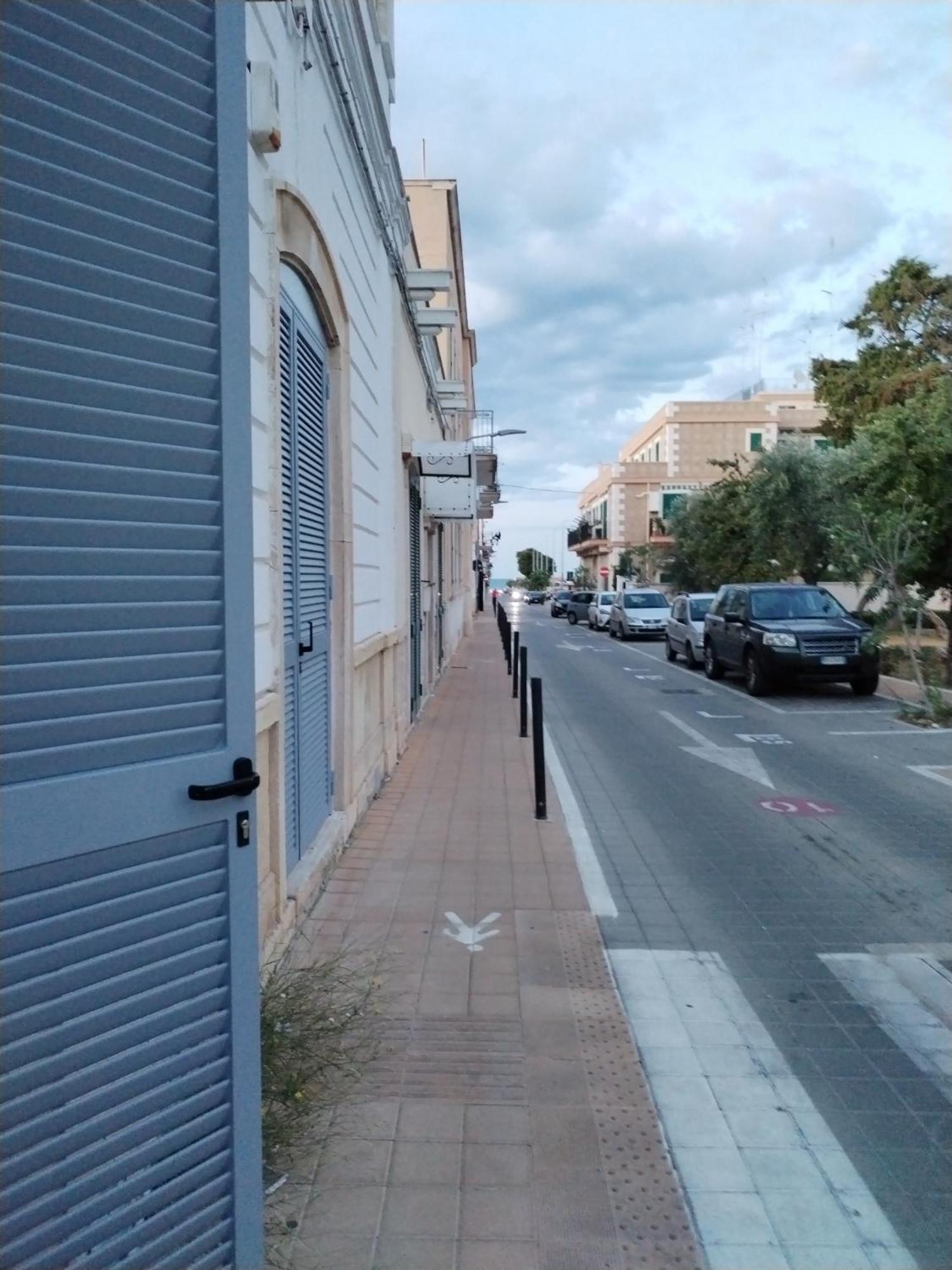 Hotel Al Mare 22 Bari Esterno foto